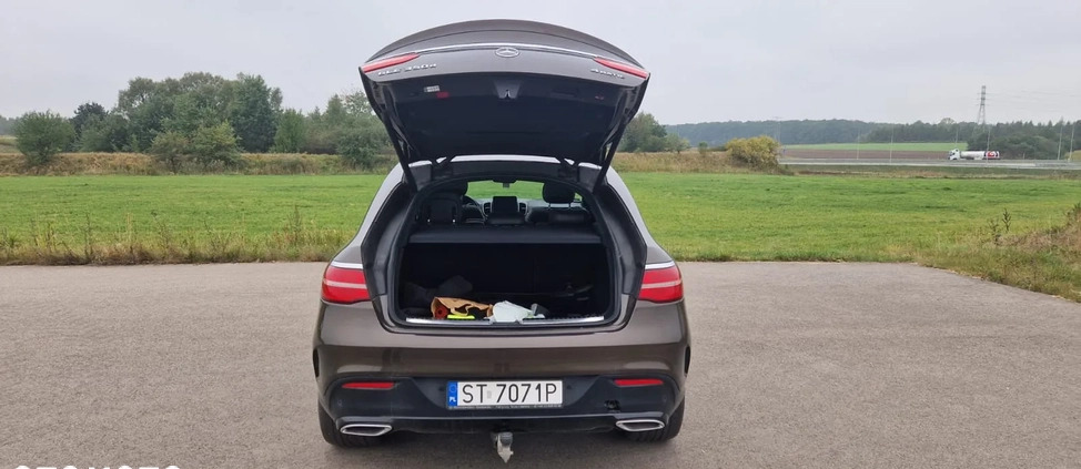 Mercedes-Benz GLE cena 185000 przebieg: 230000, rok produkcji 2018 z Buk małe 121